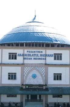 Renovasi Masjid Ar-Raudlatul Hasanah